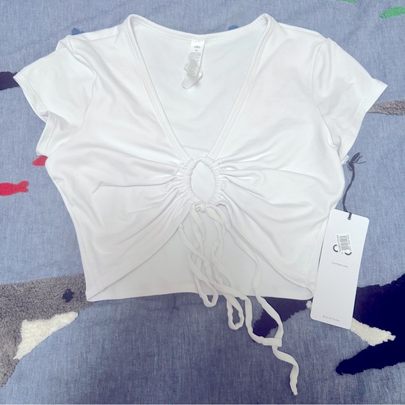 Alo Airbrush Criss Cross Short Sleeve Size M - Picture 6 of 12